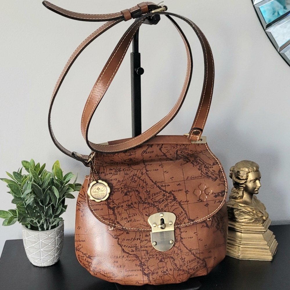NWOT Patricia Nash Leather Saddle Crossbody Bag